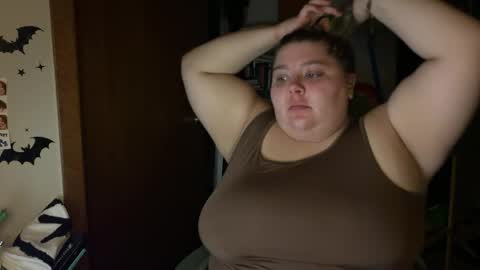 Snapshot of gothicc_goddess chatting on 05/26/26, 05:47 Goddess Jane online show from 05/26/26, 05:47