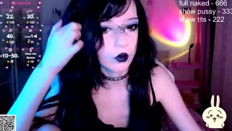 gothiclali online show from 12/04/25, 09:34