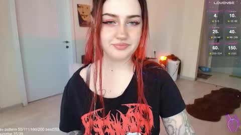 traumfrau Kira angel face devil eyes I SELL A LOT VIDEO IN GALLERY online show from 12/18/25, 08:31