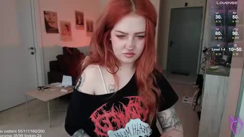 traumfrau Kira angel face devil eyes I SELL A LOT VIDEO IN GALLERY online show from 06/17/26, 10:17