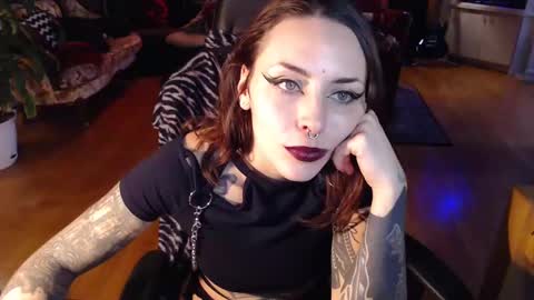 Hezra online show from 02/08/25, 09:25