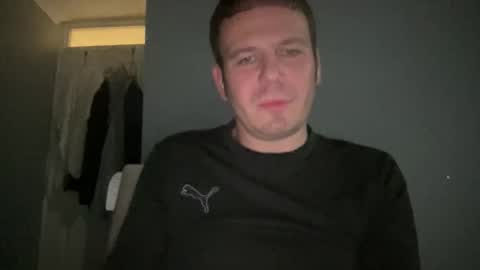 Snapshot of gotitgoin_ chatting on 10/19/25, 01:06 GotItGoin online show from 10/19/25, 01:06