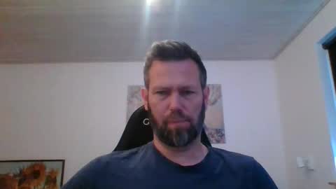 Snapshot of gotta1234 chatting on 09/14/25, 05:50 gotta1234 online show from 09/14/25, 05:50