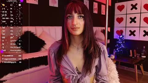 Meredith Alessandra online show from 12/04/24, 07:28