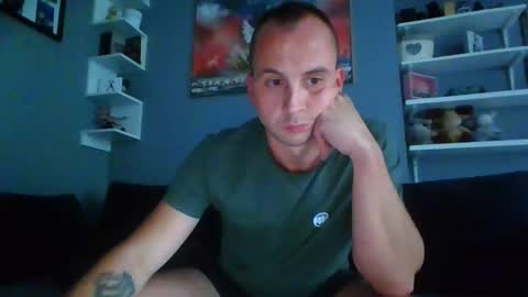 Snapshot of grabisz30 chatting on 06/14/26, 02:19 grabisz30 online show from 06/14/26, 02:19