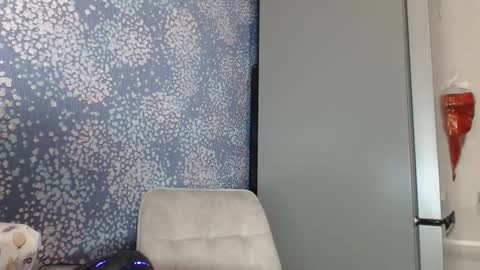 Snapshot of grace498734 chatting on 11/16/25, 02:44 grace498734 online show from 11/16/25, 02:44