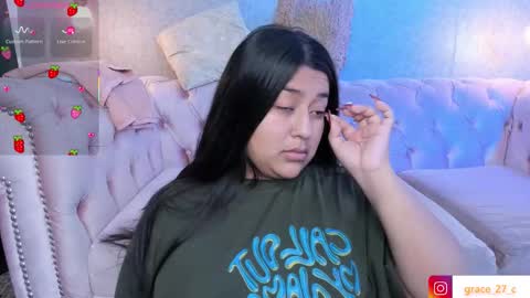 Snapshot of grace77_ chatting on 09/23/25, 09:34 Grace online show from 09/23/25, 09:34