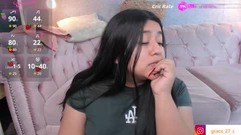 Snapshot of grace77_ chatting on 10/04/25, 09:40 Grace online show from 10/04/25, 09:40