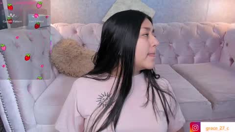 Snapshot of grace77_ chatting on 10/06/25, 09:29 Grace online show from 10/06/25, 09:29