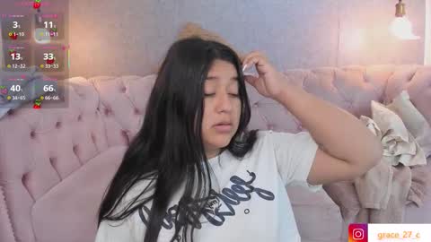 Snapshot of grace77_ chatting on 10/24/25, 11:17 Grace online show from 10/24/25, 11:17