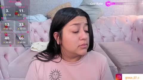 Snapshot of grace77_ chatting on 12/19/25, 12:12 Grace online show from 12/19/25, 12:12