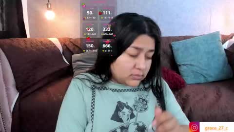 Snapshot of grace77_ chatting on 03/24/26, 12:21 Grace online show from 03/24/26, 12:21
