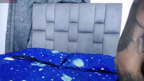 grace_and_shawn online show from 10/24/25, 09:49