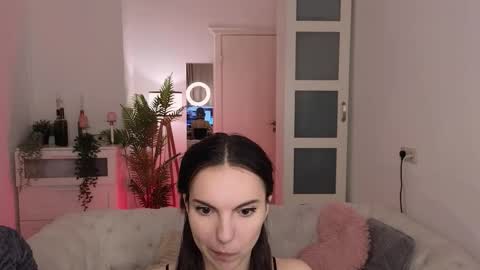 Snapshot of grace_autumn_mood chatting on 10/15/25, 06:02 grace_autumn_mood online show from 10/15/25, 06:02