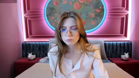 Grace online show from 10/15/25, 07:08