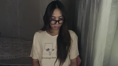 Snapshot of grace_for_youuu chatting on 03/04/26, 05:19 HoneyGrace online show from 03/04/26, 05:19