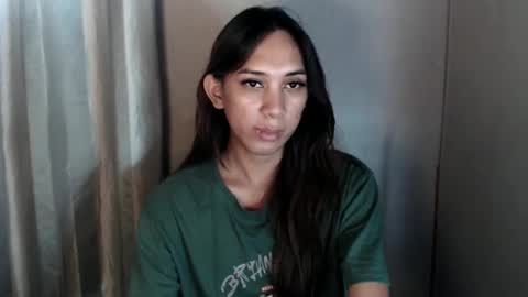 Snapshot of grace_for_youuu chatting on 04/23/26, 10:45 HoneyGrace online show from 04/23/26, 10:45