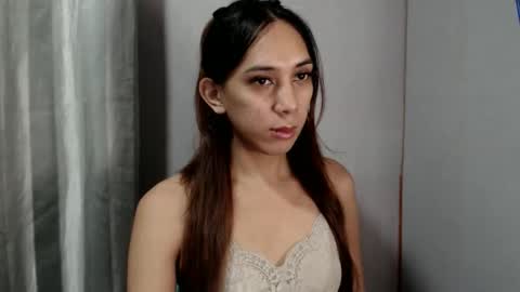 Snapshot of grace_for_youuu chatting on 04/26/26, 12:14 HoneyGrace online show from 04/26/26, 12:14