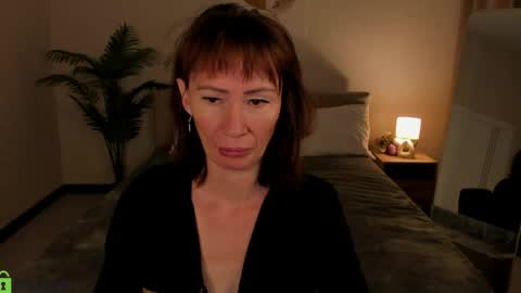Snapshot of grace_kellyy chatting on 06/07/26, 04:05 Grace online show from 06/07/26, 04:05
