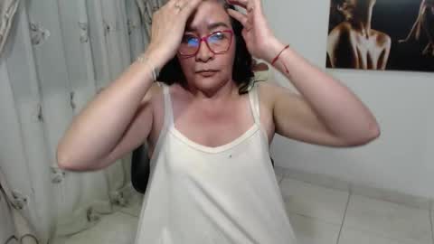 Snapshot of grace_mature_milf chatting on 09/24/25, 11:19 grace_mature_milf online show from 09/24/25, 11:19