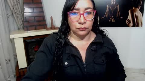 Snapshot of grace_mature_milf chatting on 10/08/25, 10:13 grace_mature_milf online show from 10/08/25, 10:13
