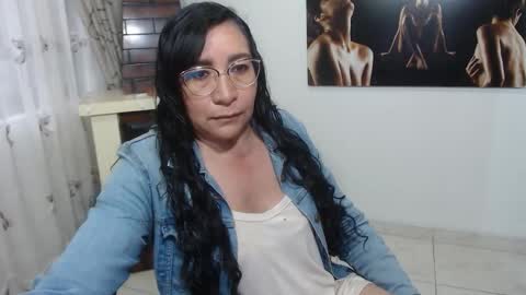 Snapshot of grace_mature_milf chatting on 10/13/25, 11:10 grace_mature_milf online show from 10/13/25, 11:10