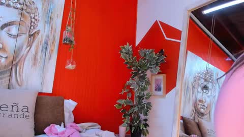 grace online show from 09/18/25, 06:43