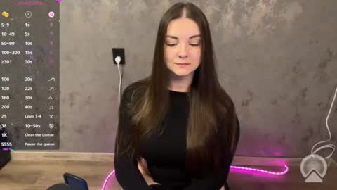 Snapshot of gracebrownnn chatting on 06/12/26, 08:08 Grace Brown online show from 06/12/26, 08:08