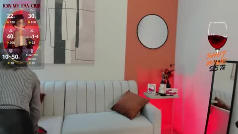 Snapshot of graceelizabeth_ chatting on 11/30/25, 06:34 Zuly online show from 11/30/25, 06:34