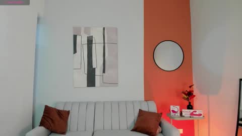 Snapshot of graceelizabeth_ chatting on 12/17/25, 08:37 Zuly online show from 12/17/25, 08:37