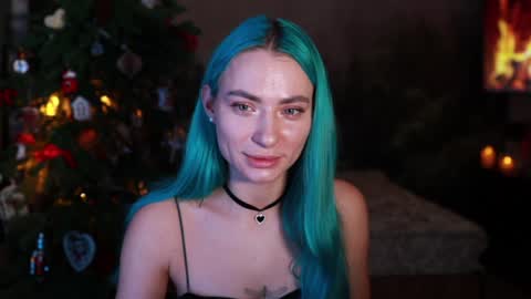 Snapshot of gracegreen chatting on 12/27/24, 05:37 I will be glad to see you 30 N 1800 - 2300 gmt3 online show from 12/27/24, 05:37