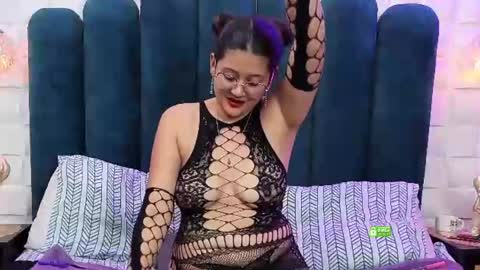 grace online show from 07/28/26, 03:21