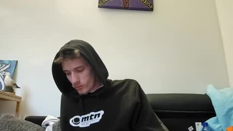 Snapshot of graff4 chatting on 01/03/25, 07:49 Smallcom online show from 01/03/25, 07:49