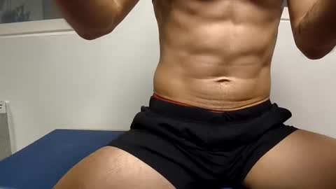 Snapshot of grandbi chatting on 11/10/25, 03:55 grandbi online show from 11/10/25, 03:55