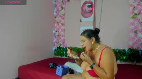 Mi Name is violeta  online show from 02/02/25, 02:48