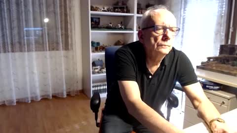 grandpach online show from 02/21/25, 02:27