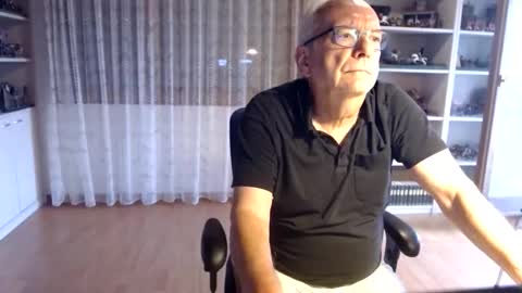 grandpach online show from 09/21/25, 06:37