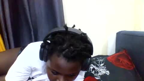 grannylover_ online show from 11/21/25, 07:01