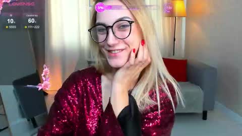 Snapshot of graseflower chatting on 09/22/25, 01:29 Grase online show from 09/22/25, 01:29