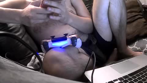 Snapshot of gratiotony chatting on 09/23/25, 01:30 Get US to 1000 you wont be disapointed online show from 09/23/25, 01:30