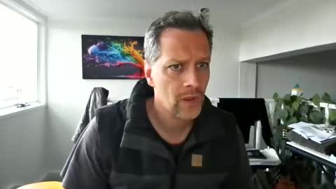 Snapshot of grattitude chatting on 11/10/25, 11:04 grattitude online show from 11/10/25, 11:04