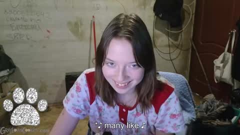 Snapshot of graylovescookies chatting on 10/31/25, 09:27 graylovescookies online show from 10/31/25, 09:27