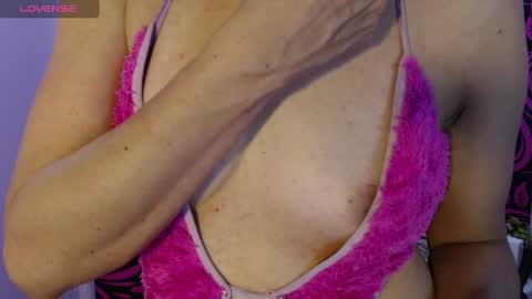 Isabella online show from 02/24/25, 03:23