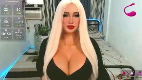 PAULATHEONE online show from 07/12/26, 06:21