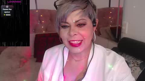 Snapshot of grecia_horny chatting on 01/15/25, 12:58 Grecia online show from 01/15/25, 12:58