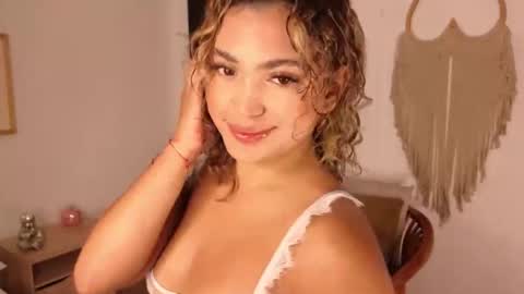 grecia_miller_ online show from 05/19/26, 12:11