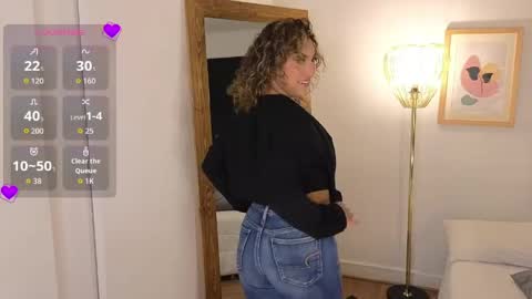 grecia_miller_ online show from 05/25/26, 12:00
