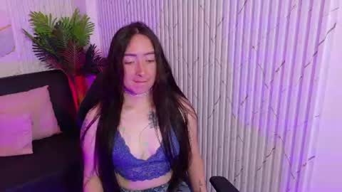 Snapshot of grecia_tay1 chatting on 06/10/26, 05:28 grecia_tay1 online show from 06/10/26, 05:28