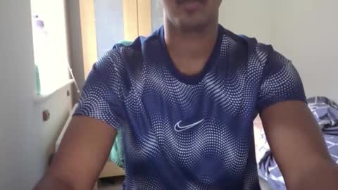 Snapshot of grecias1 chatting on 12/16/25, 12:43 grecias1 online show from 12/16/25, 12:43