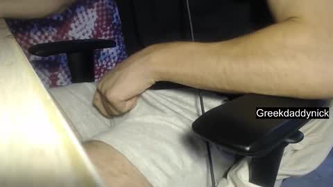 Snapshot of greekdaddynickofficial chatting on 09/22/25, 07:43 greekdaddynickofficial online show from 09/22/25, 07:43